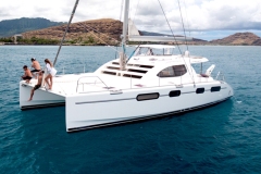 46_Leopard_Sailing_Catamaran